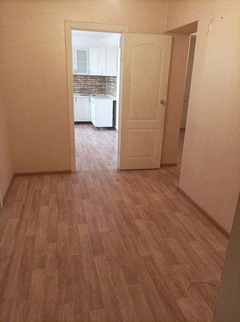 Продажа 3-комнатной квартиры, Саратов, Весенняя ул,  10б