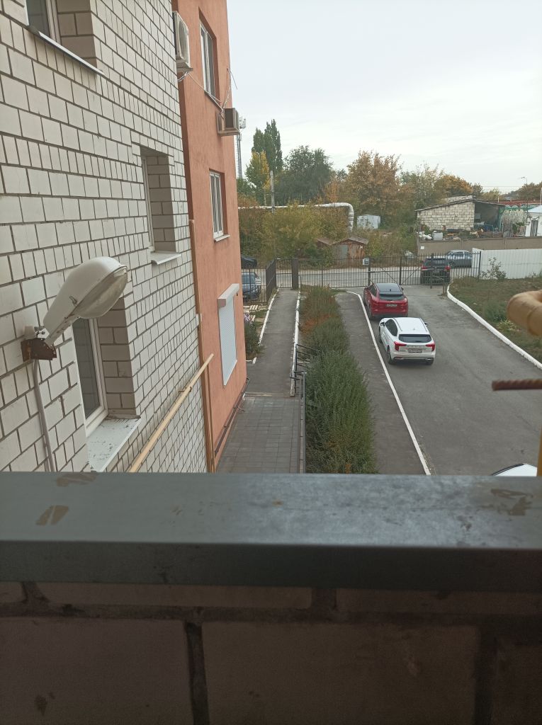 Продажа 3-комнатной квартиры, Саратов, Весенняя ул,  10б