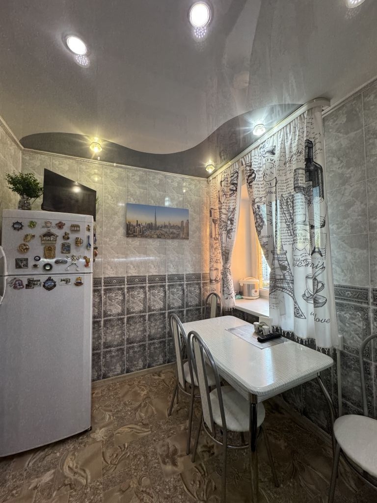 Продажа 2-комнатной квартиры, Пенза, Суворова ул,  145