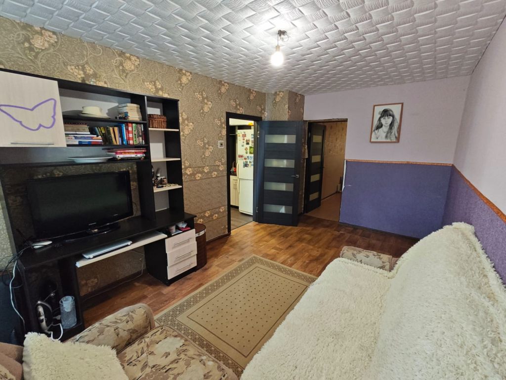 Продажа 2-комнатной квартиры, Фурманов, Жуковского ул,  20