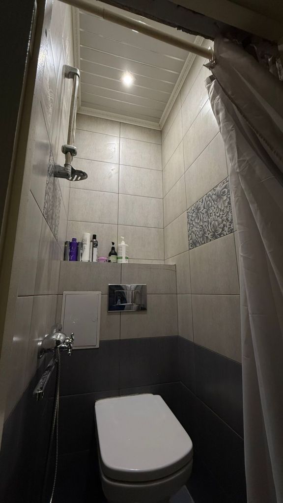 Продажа комнаты, 13м <sup>2</sup>, Нижний Новгород, Адмирала Нахимова ул,  24