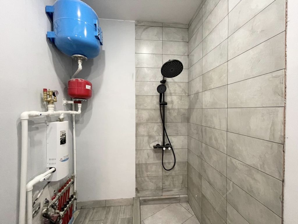 Продажа дома, 100м <sup>2</sup>, 8 сот., Большая Брембола