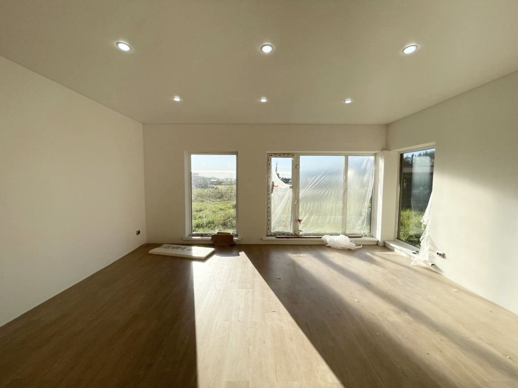 Продажа дома, 110м <sup>2</sup>, 9 сот., Большая Брембола