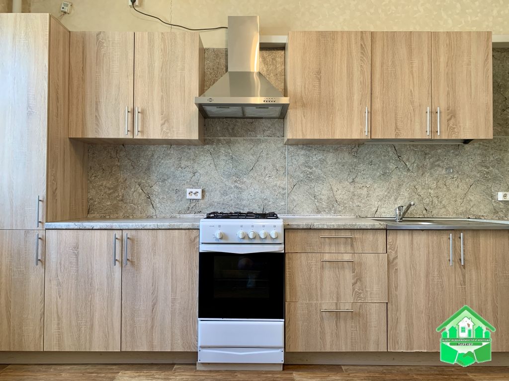 Продажа 1-комнатной квартиры, Ярославль, Чернопрудная ул,  17/1