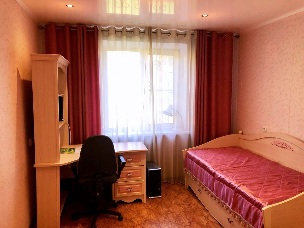 Продажа 2-комнатной квартиры, Кострома, Южная ул,  9