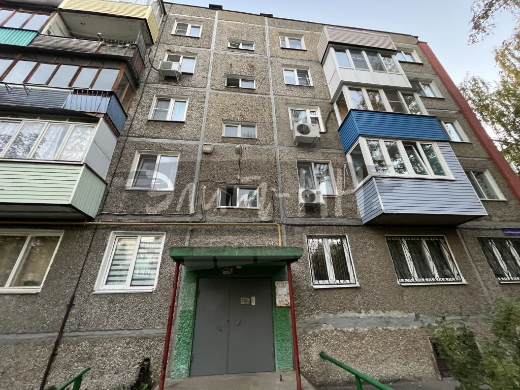 Продажа 4-комнатной квартиры, Нижний Новгород, 6-й микрорайон,  7