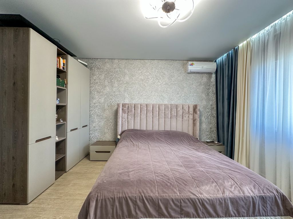 Продажа 2-комнатной квартиры, Нижний Новгород, Южный бульвар,  18