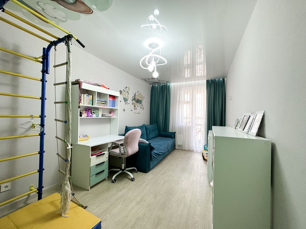 Продажа 2-комнатной квартиры, Нижний Новгород, Южный бульвар,  18