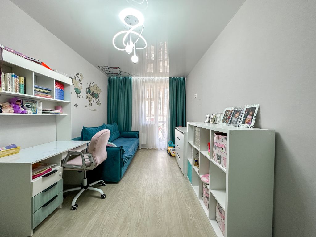 Продажа 2-комнатной квартиры, Нижний Новгород, Южный бульвар,  18