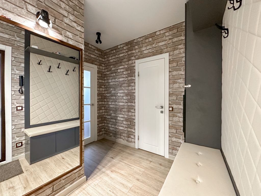 Продажа 2-комнатной квартиры, Нижний Новгород, Южный бульвар,  18