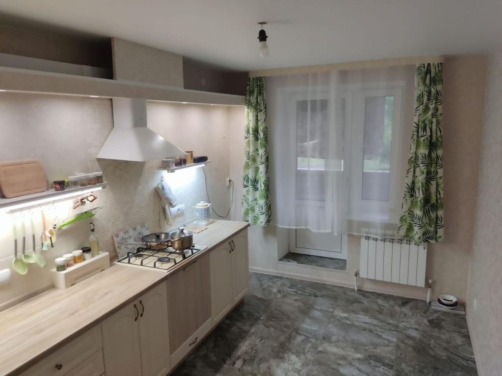 Продажа 1-комнатной квартиры, Смоленск, Гагарина пр-кт,  43А