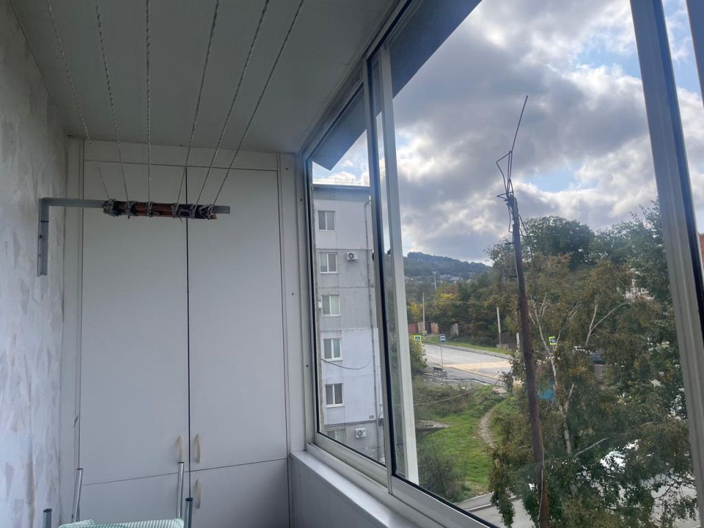 Продажа 4-комнатной квартиры, Находка, Мичурина ул,  20