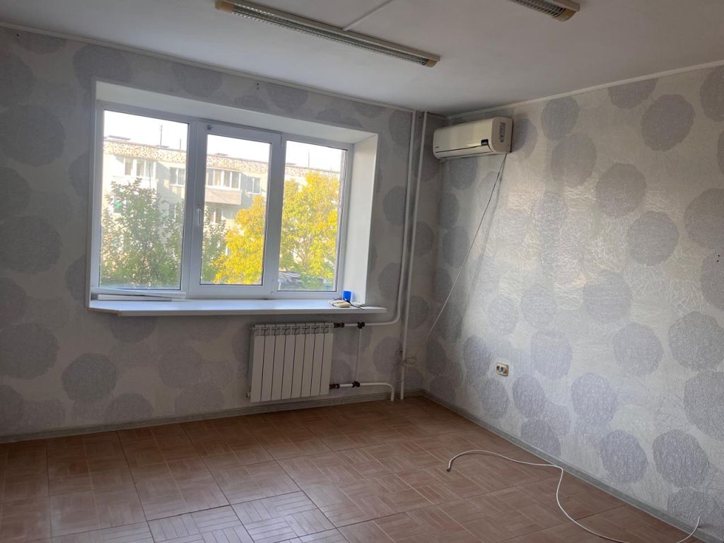 Продажа 2-комнатной квартиры, Находка, Астафьева ул,  27