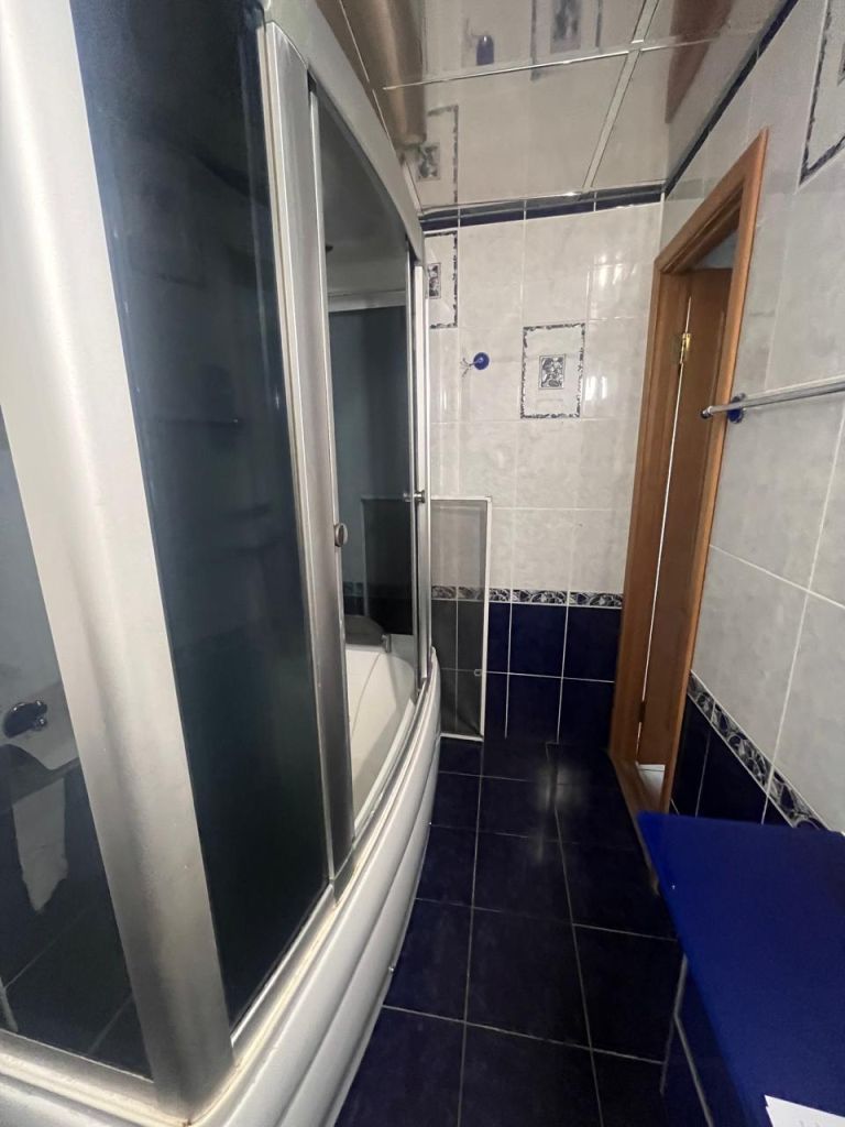 Продажа 2-комнатной квартиры, Находка, Астафьева ул,  27