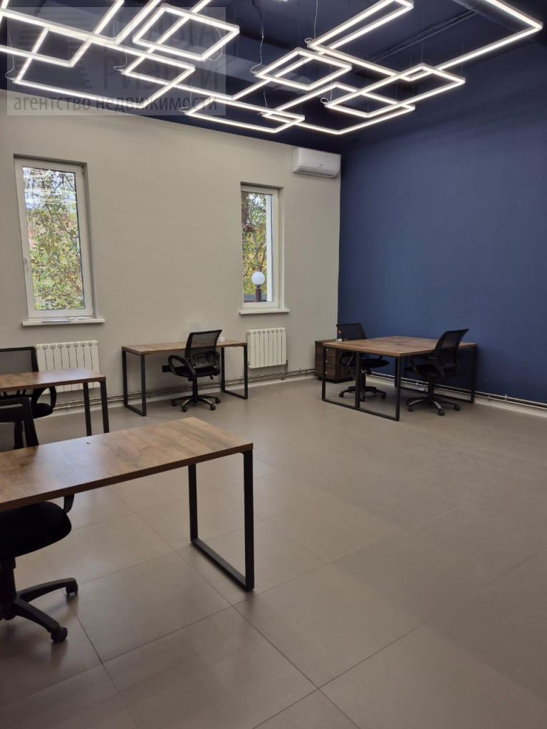 Аренда коммерческой недвижимости, 156м <sup>2</sup>, Иваново, Зверева ул,  13