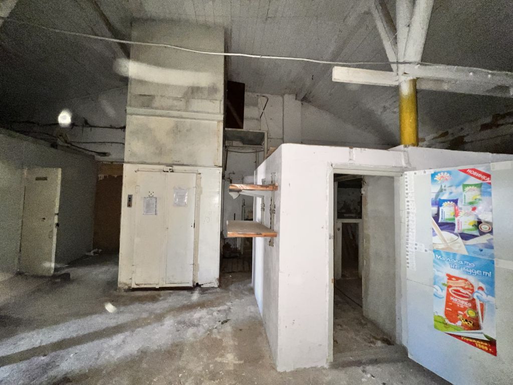 Продажа коммерческой недвижимости, 202м <sup>2</sup>, Новомосковск, Маяковского ул,  26