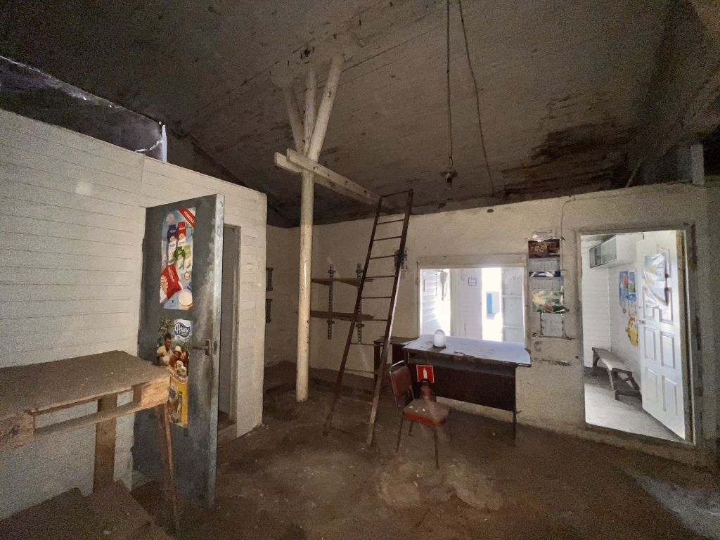 Продажа коммерческой недвижимости, 202м <sup>2</sup>, Новомосковск, Маяковского ул,  26