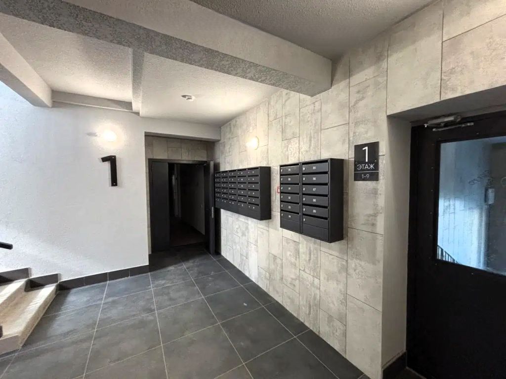 Продажа 2-комнатной квартиры, Красный Бор, Яковлевский пр-д,  4