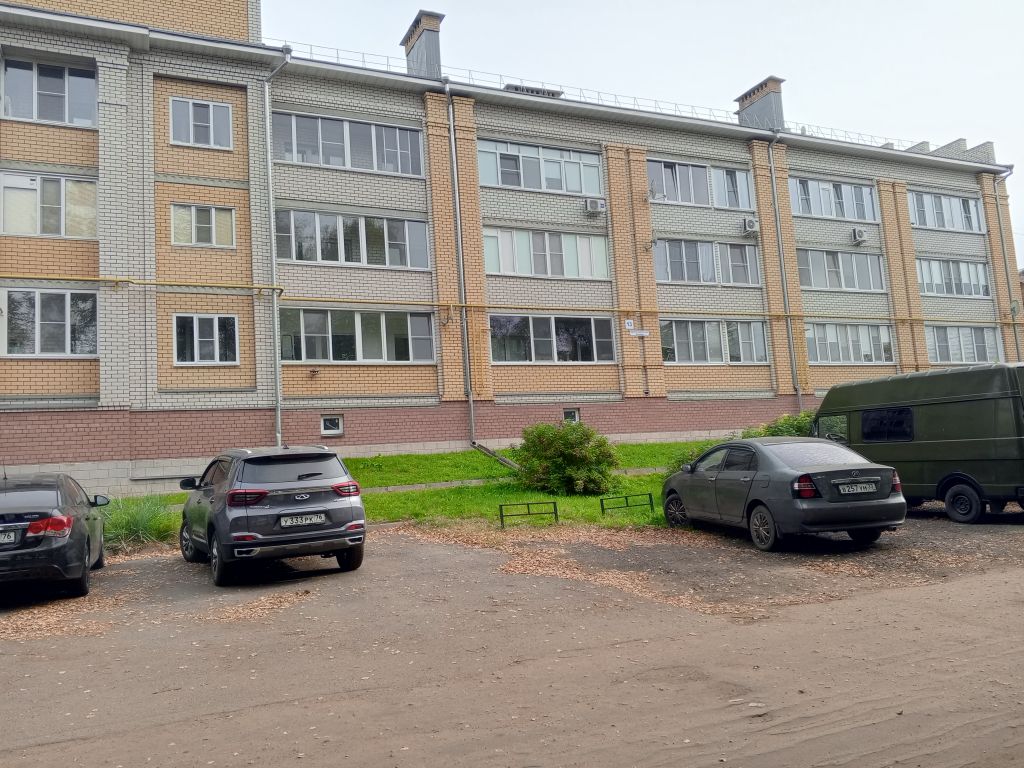 Продажа 1-комнатной квартиры, Углич, Красноармейский б-р,  13