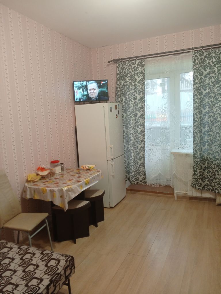 Продажа 1-комнатной квартиры, Углич, Красноармейский б-р,  13