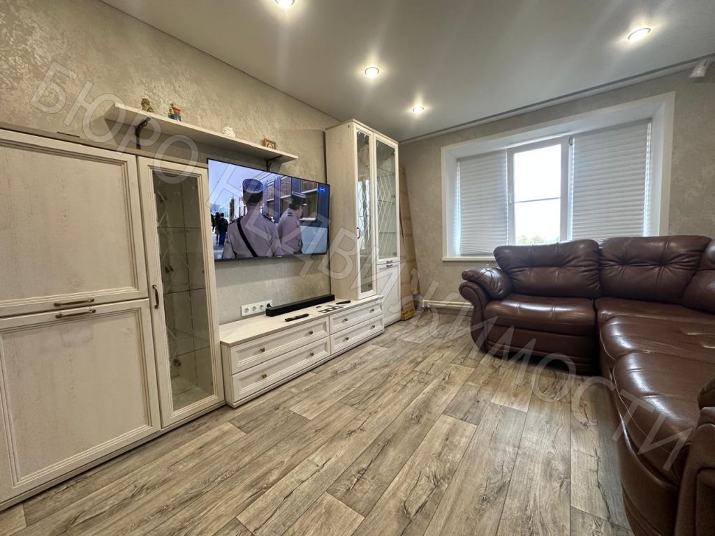 Продажа 2-комнатной квартиры, Балашов, Ленина ул,  120