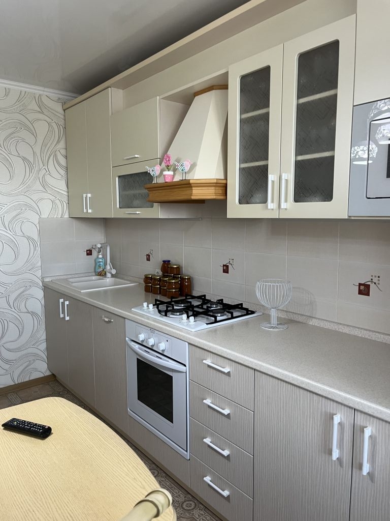 Продажа 3-комнатной квартиры, Энгельс, Фридриха Энгельса пр-кт,  16