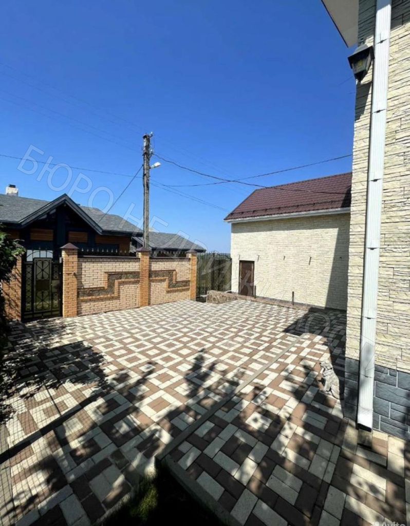 Продажа дома, 350м <sup>2</sup>, 15 сот., Хоперское, Советская,  2Е