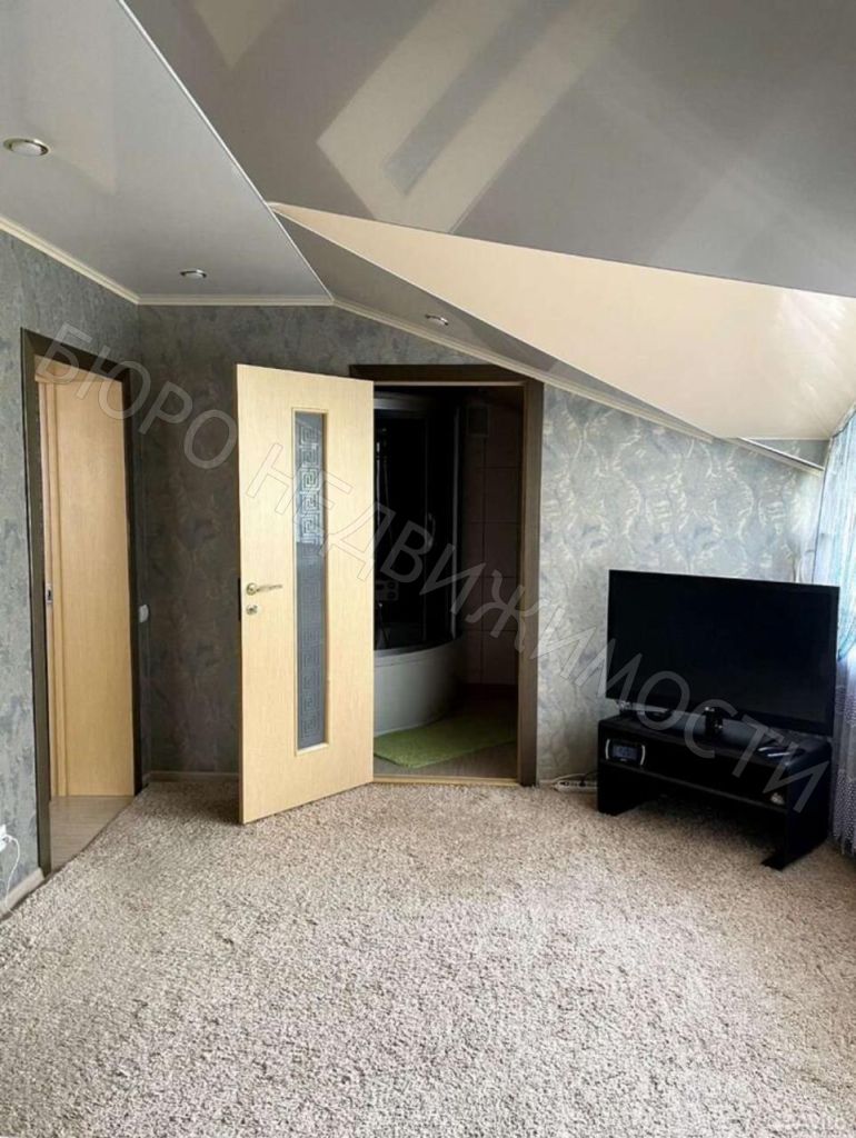 Продажа дома, 350м <sup>2</sup>, 15 сот., Хоперское, Советская,  2Е