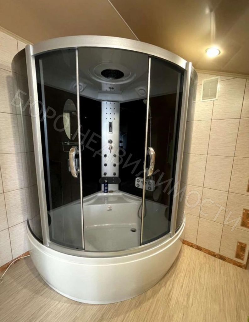 Продажа дома, 350м <sup>2</sup>, 15 сот., Хоперское, Советская,  2Е