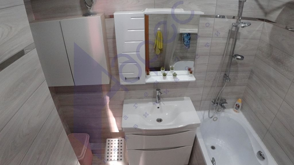 Продажа 3-комнатной квартиры, Нижний Новгород, Родионова ул,  165к3