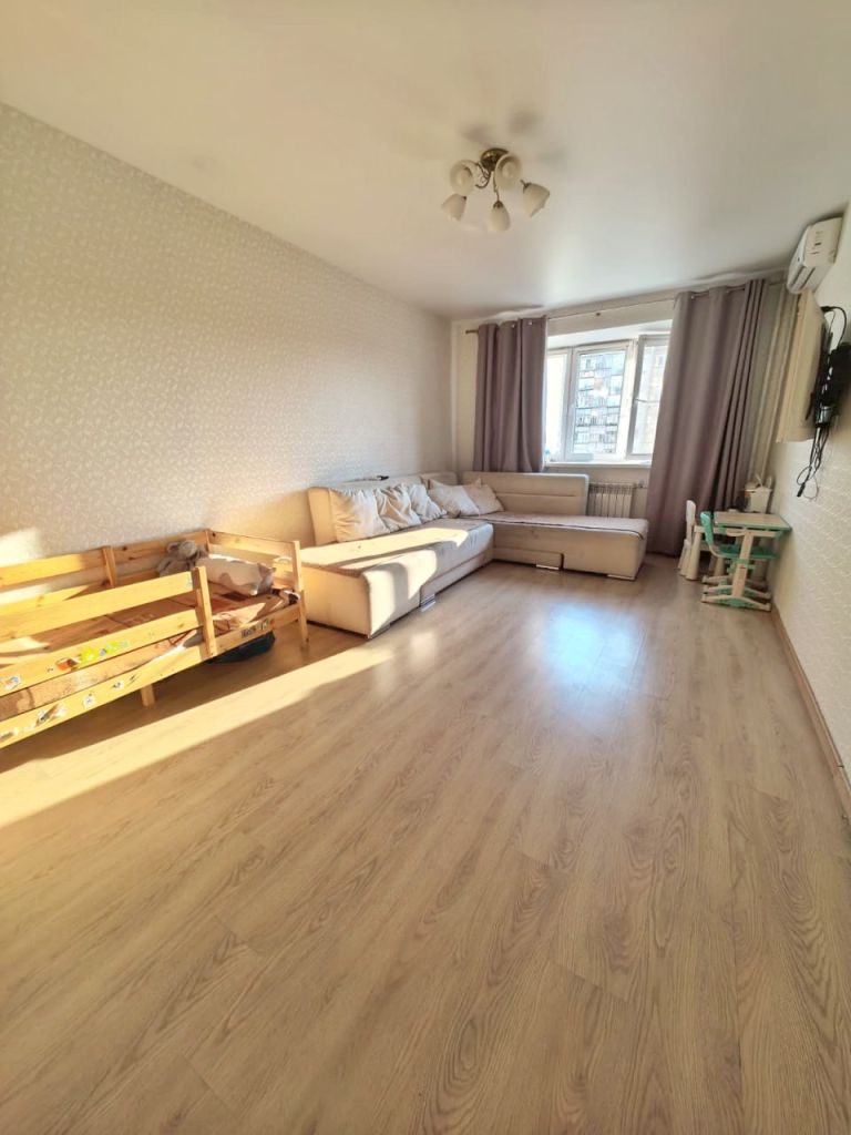 Продажа 2-комнатной квартиры, Кострома, Ивана Сусанина ул,  41