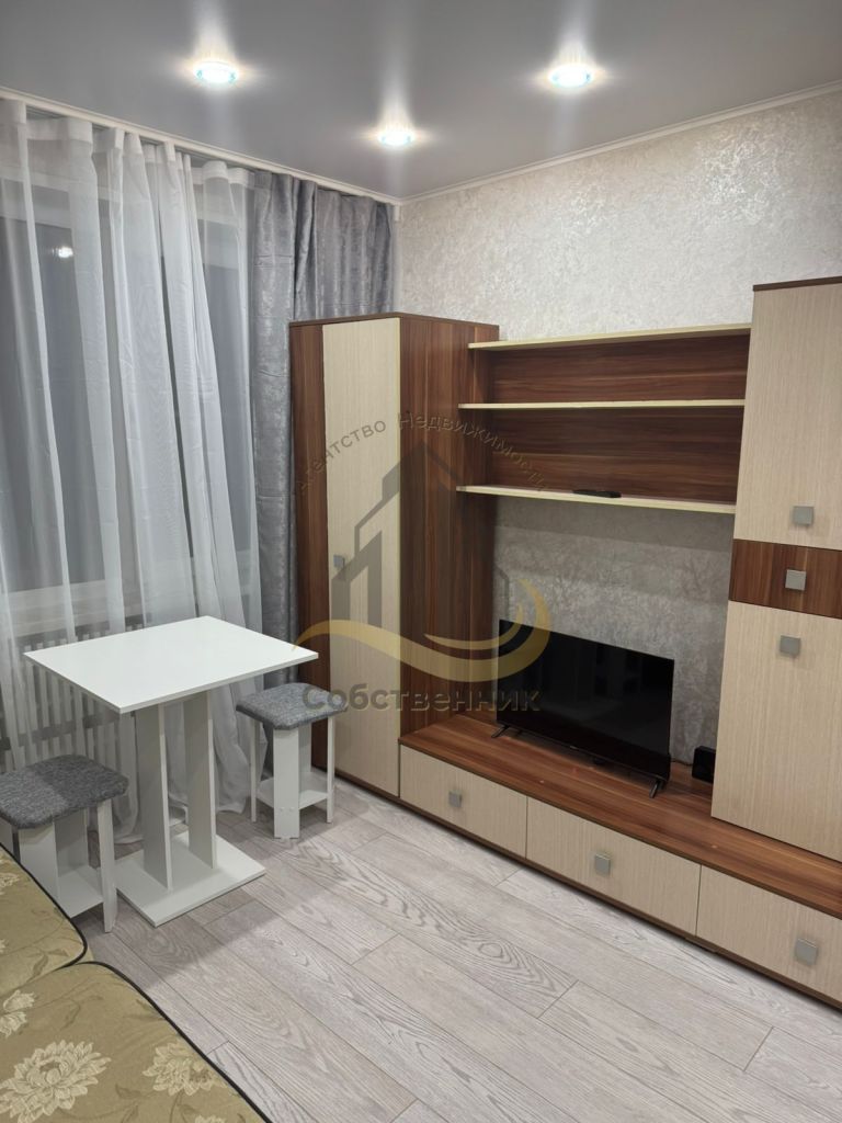 Аренда 1-комнатной квартиры, Старый Оскол, Молодогвардеец мкр,  1