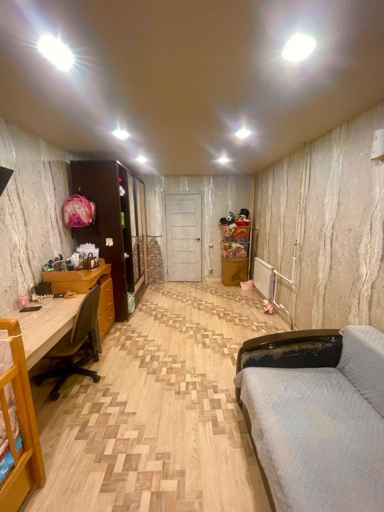 Продажа 3-комнатной квартиры, Нижний Новгород, Сергея Акимова ул,  8