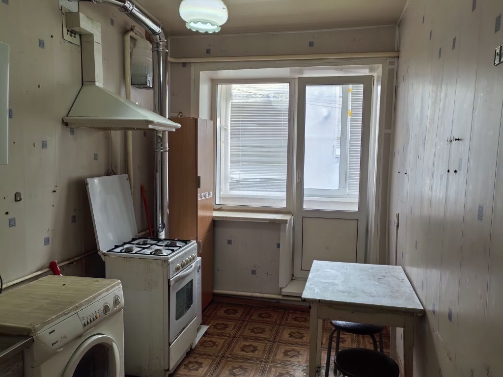 Продажа 2-комнатной квартиры, Лунино, Юбилейная ,  37