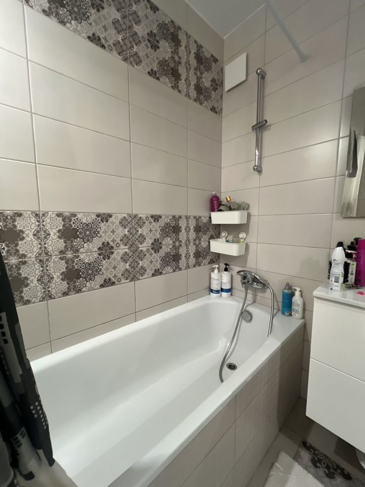 Продажа 1-комнатной квартиры, Саратов, Орджоникидзе ул,  44а