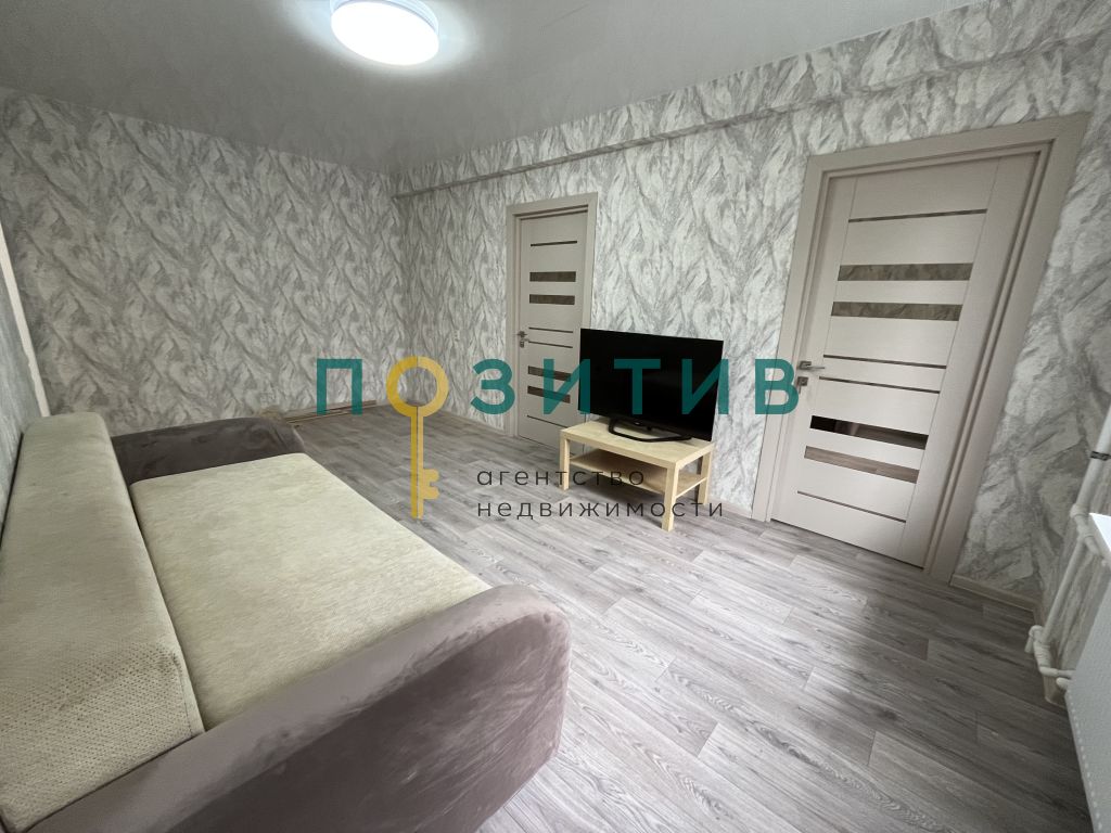 Продажа 3-комнатной квартиры, Ессентуки, Октябрьская ул,  433