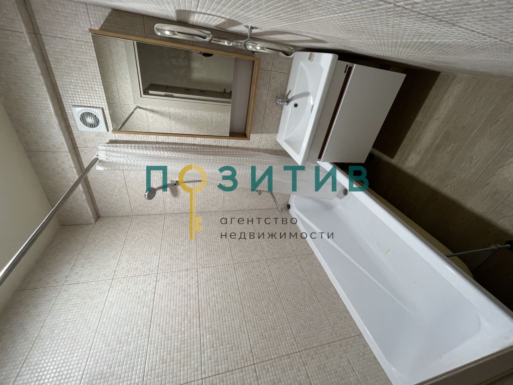 Продажа 3-комнатной квартиры, Ессентуки, Октябрьская ул,  433