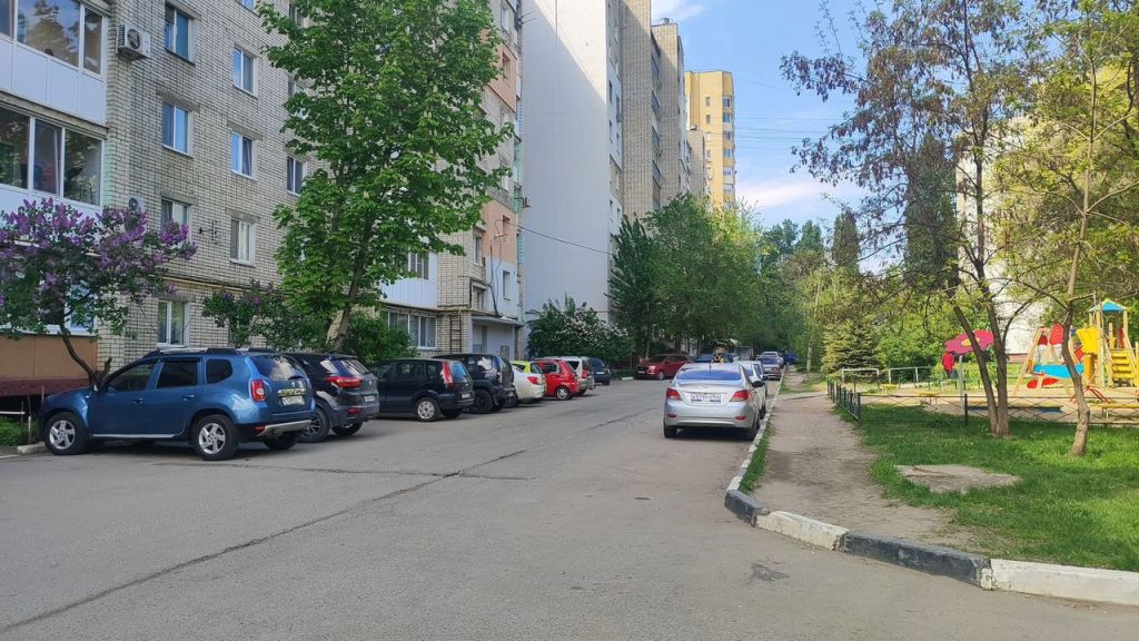 Продажа 1-комнатной квартиры, Саратов, Крымская ул,  16/24