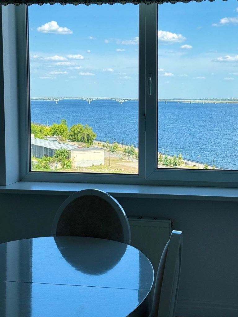 Продажа 2-комнатной квартиры, Саратов, Вольская ул,  2Д