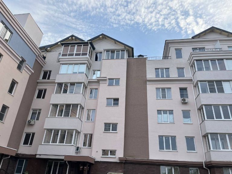 Продажа 3-комнатной квартиры, Бор, Ленина ул,  58А