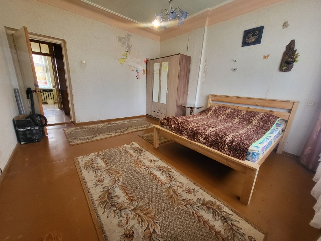 Продажа 3-комнатной квартиры, Кострома, Строительный проезд,  7