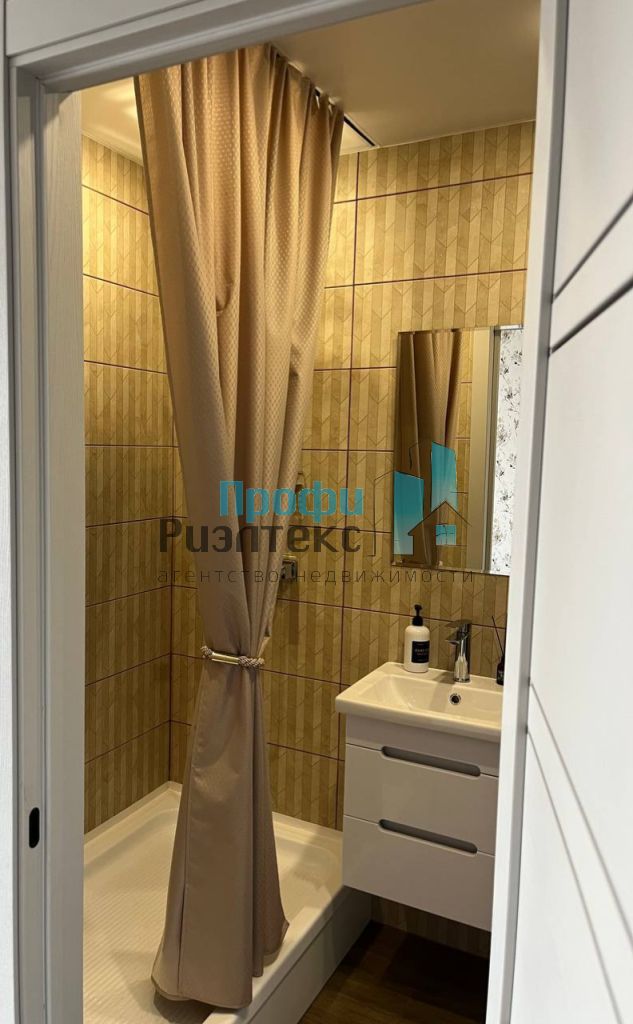 Продажа 1-комнатной квартиры, Нижний Новгород, Совнаркомовская ул,  26