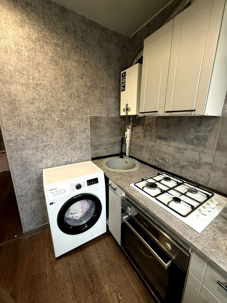 Продажа 2-комнатной квартиры, Нижний Новгород, Московское шоссе,  330