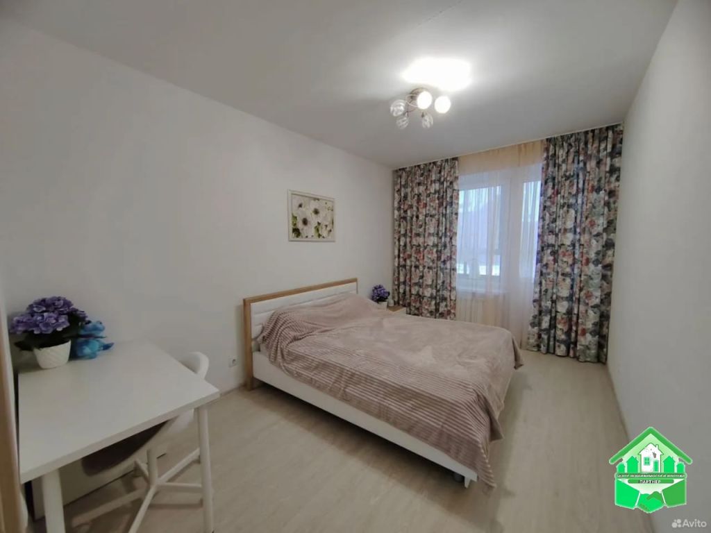 Продажа 2-комнатной квартиры, Красный Бор, Большая Заозерная ул,  33