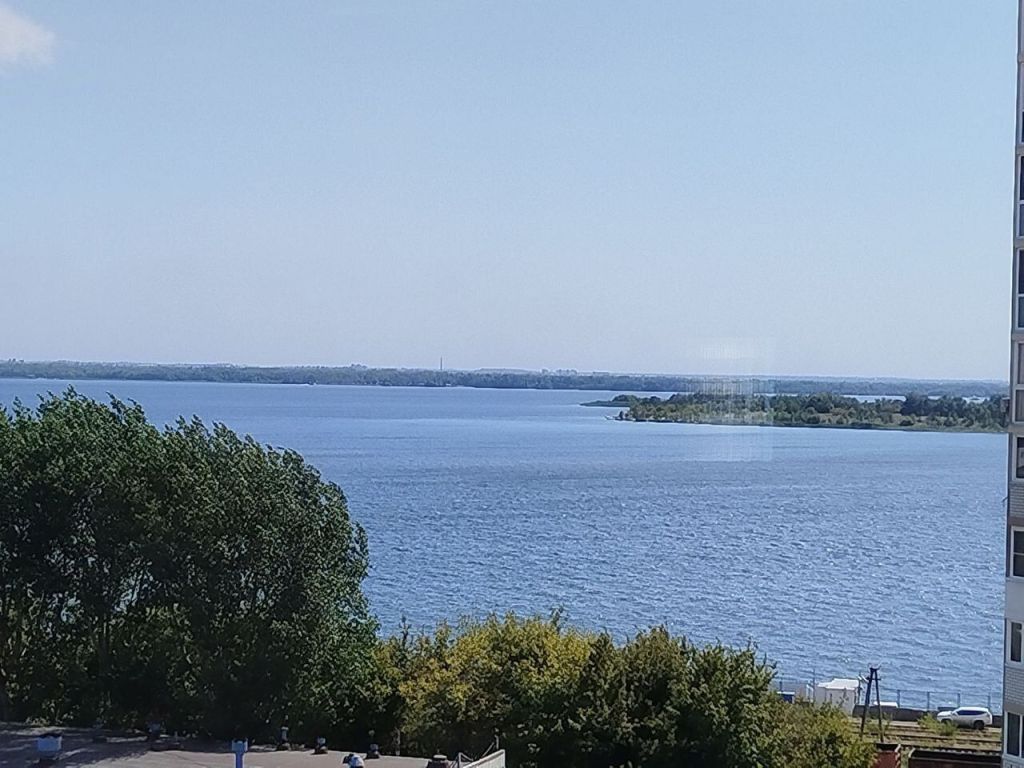 Продажа 3-комнатной квартиры, Саратов, 4-й проезд Чернышевского,  6Б