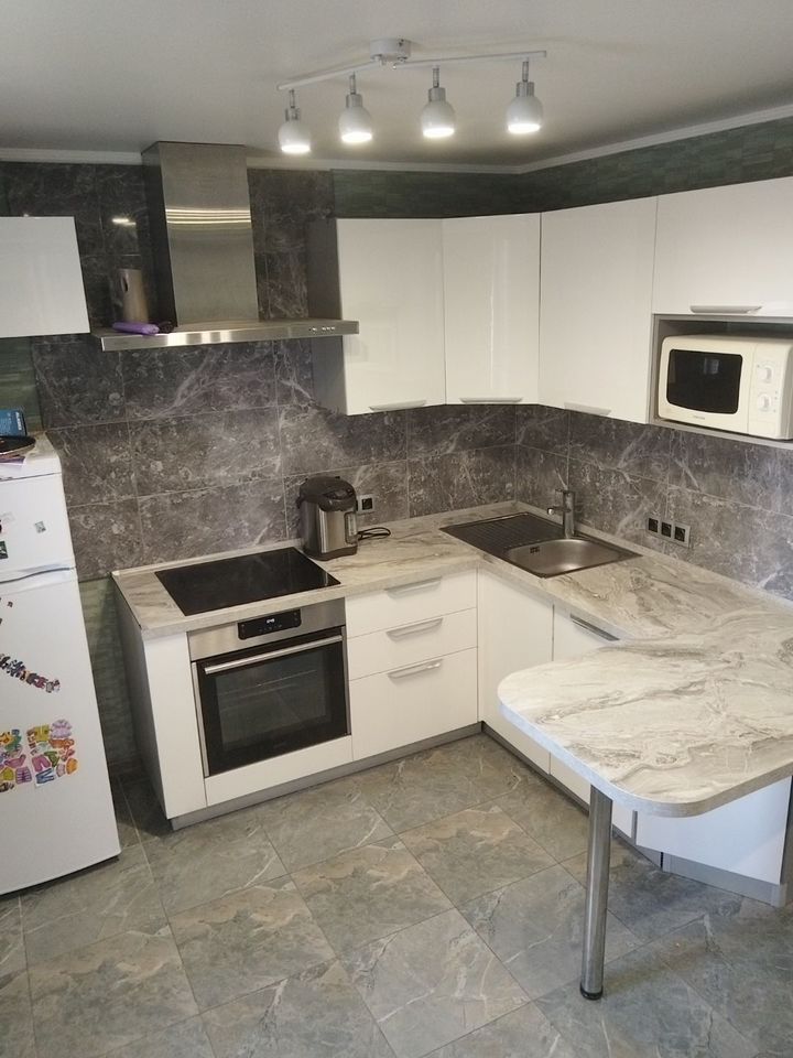 Продажа 3-комнатной квартиры, Саратов, 4-й проезд Чернышевского,  6Б