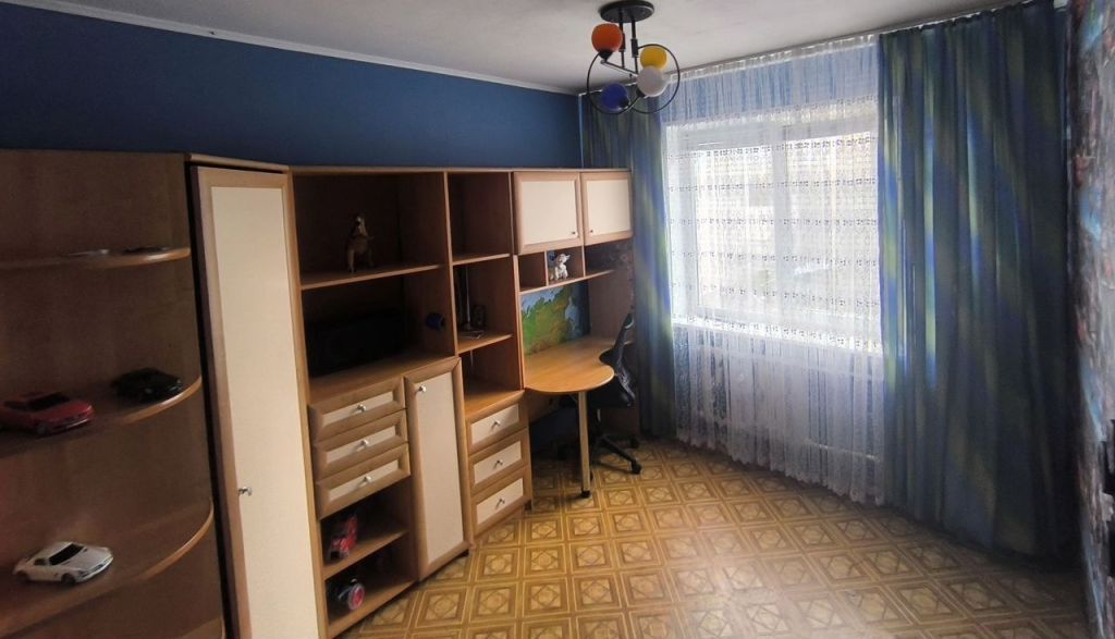 Продажа 3-комнатной квартиры, Саратов, Омская ул,  23А