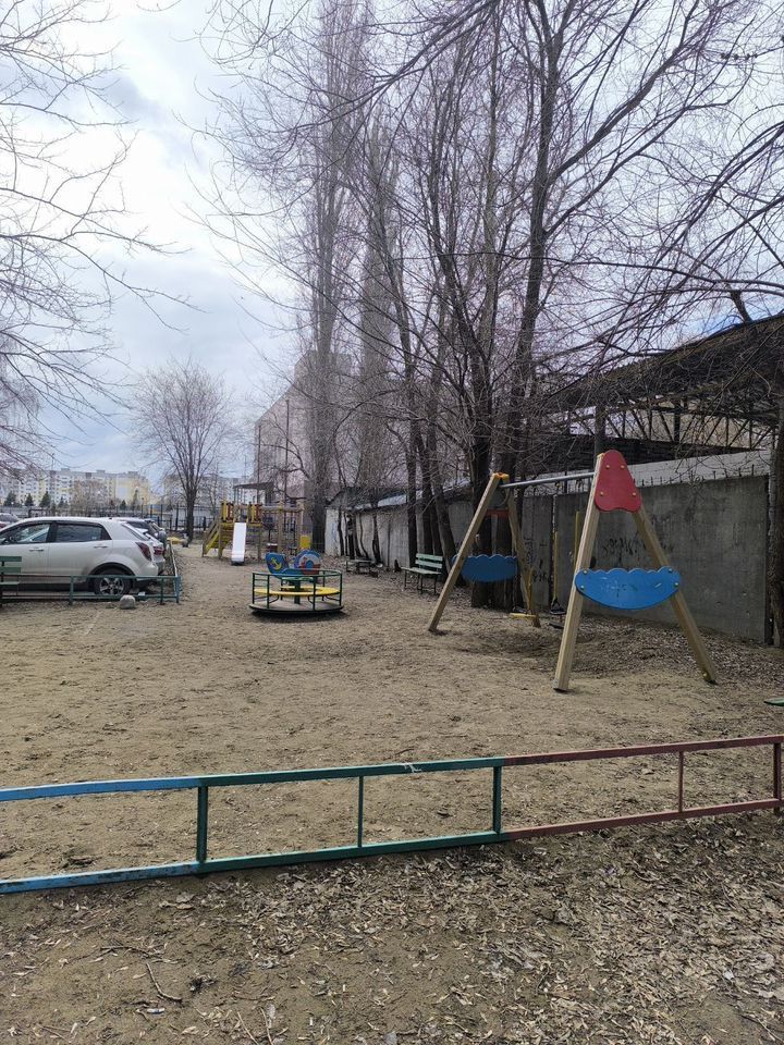 Продажа 3-комнатной квартиры, Саратов, Омская ул,  23А