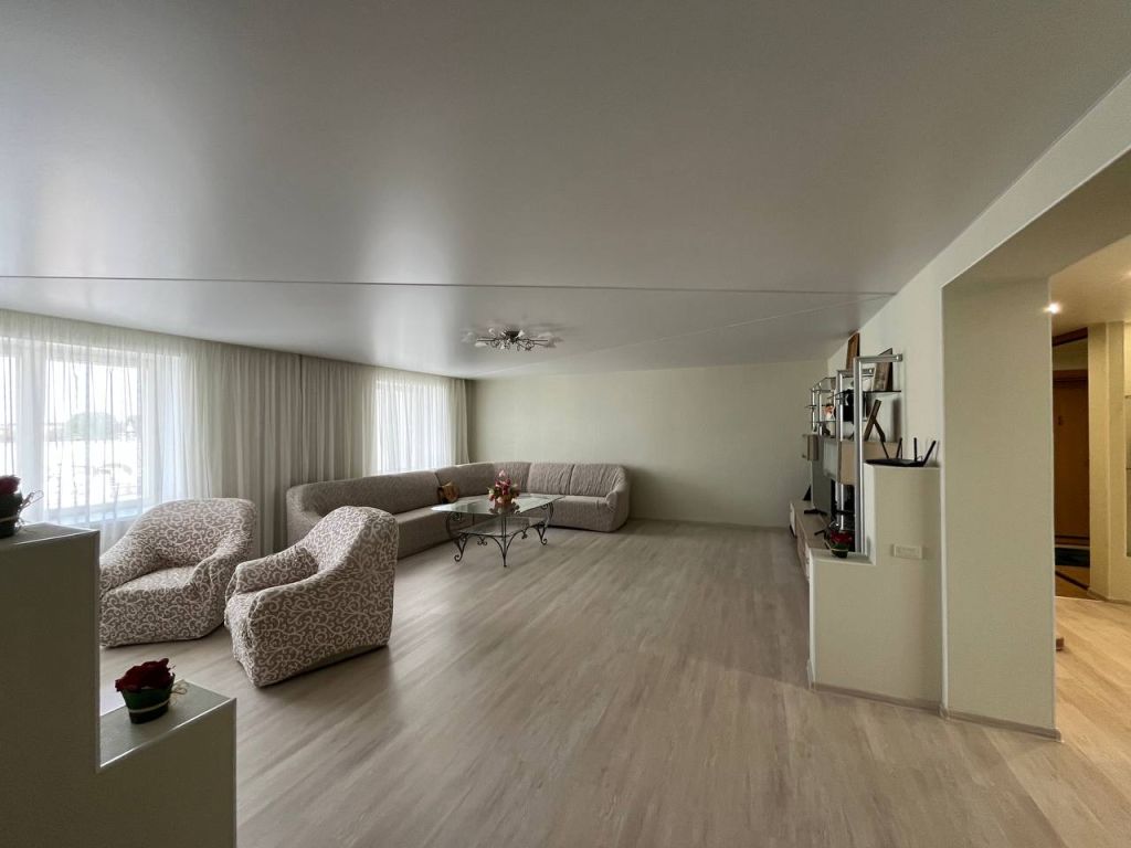 Продажа 3-комнатной квартиры, Пенза, Суворова ул,  143а