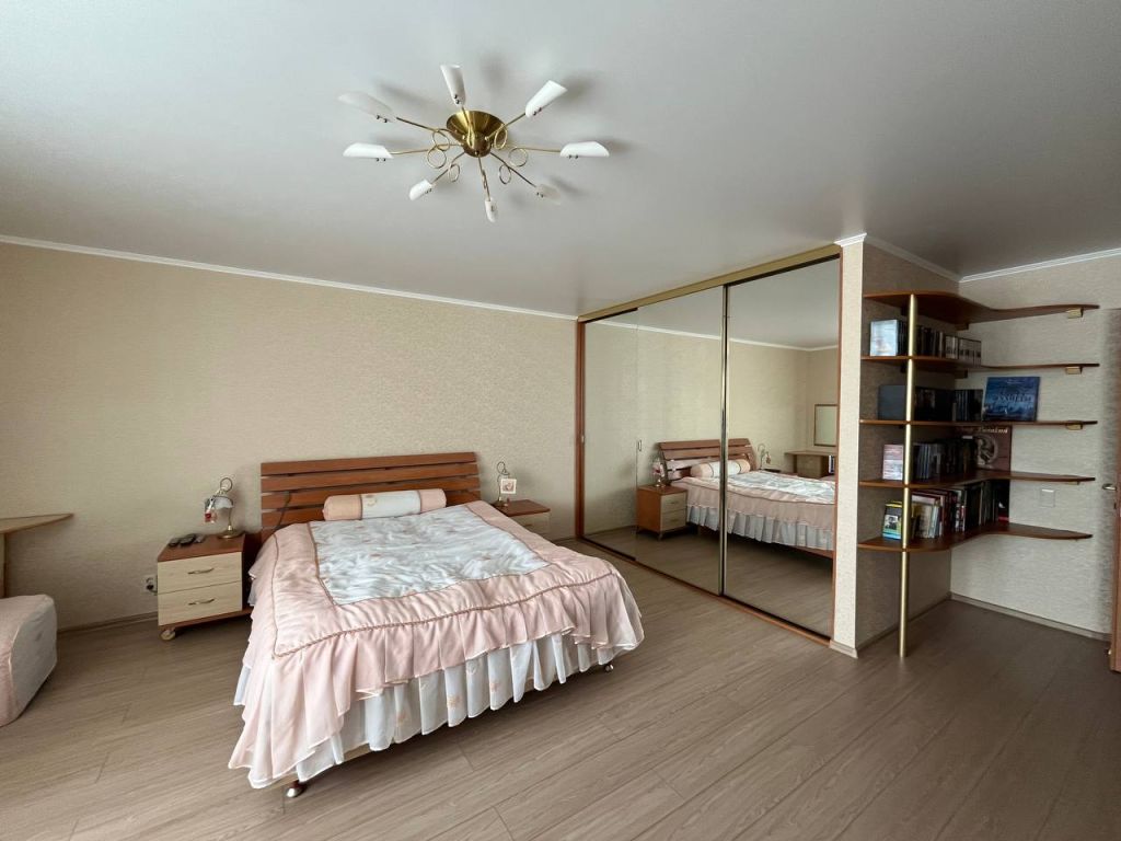 Продажа 3-комнатной квартиры, Пенза, Суворова ул,  143а